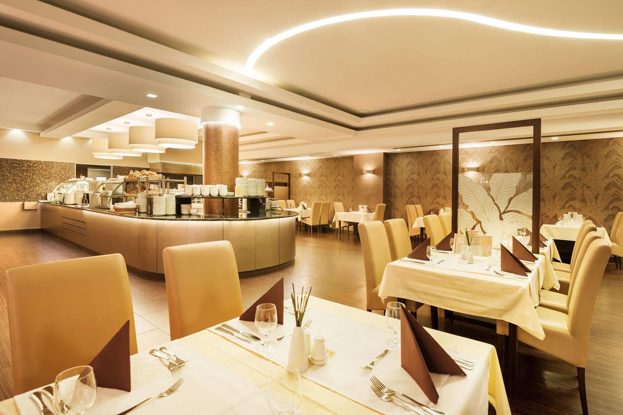 Hotel Europa Fit Hévíz Heviz Exterior foto